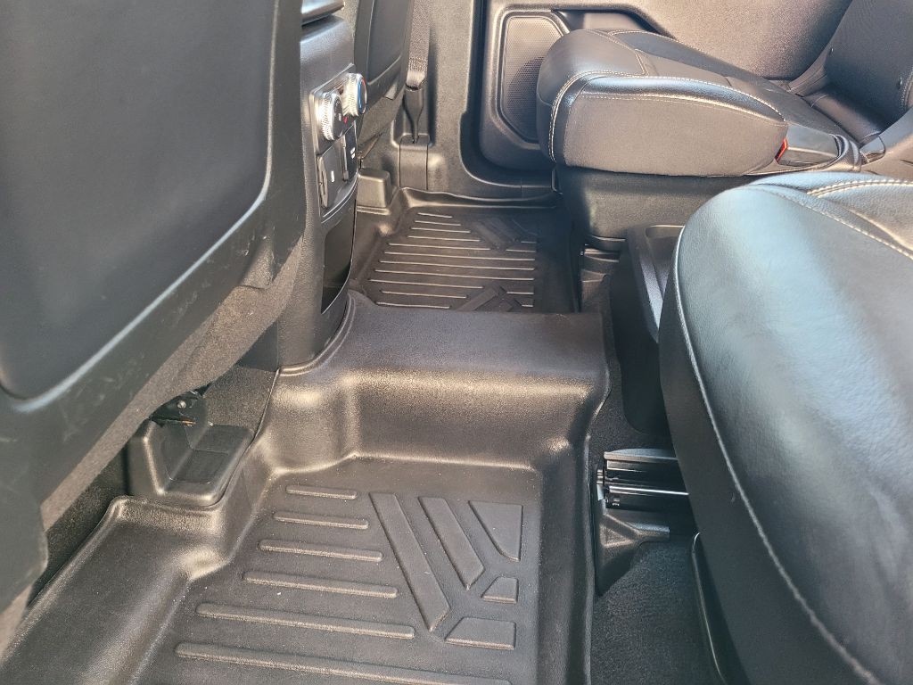 2020 Ford Explorer Image 54