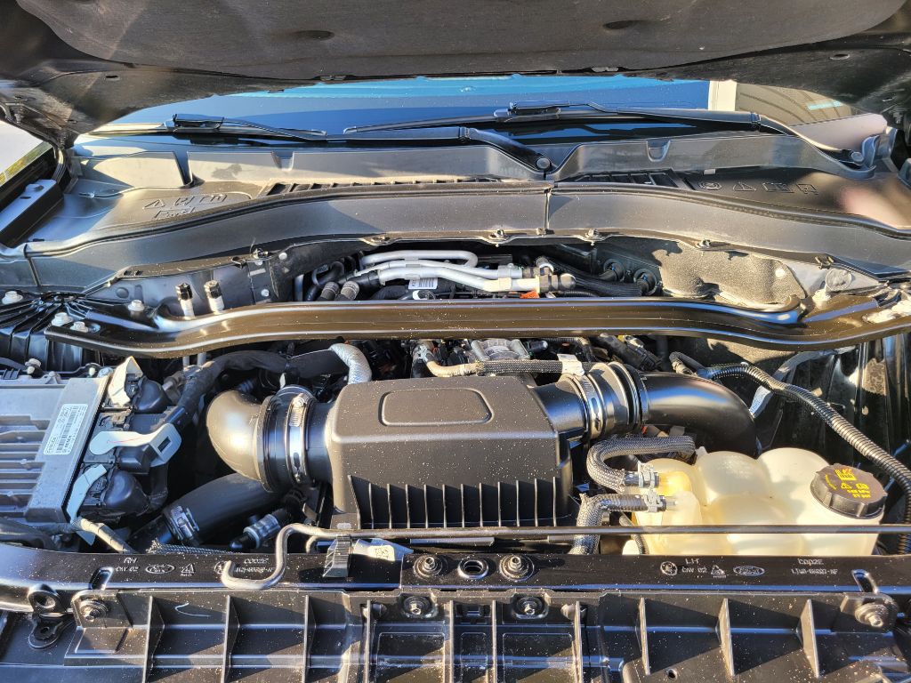 2020 Ford Explorer Image 66
