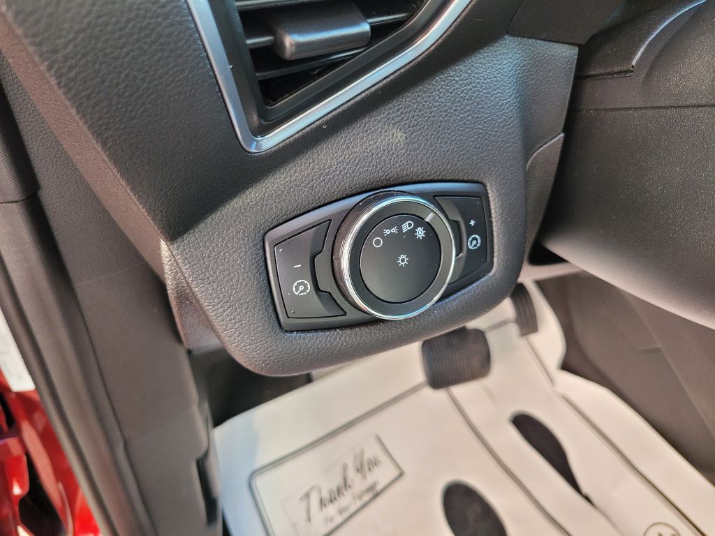 2013 Ford C-Max Image 18