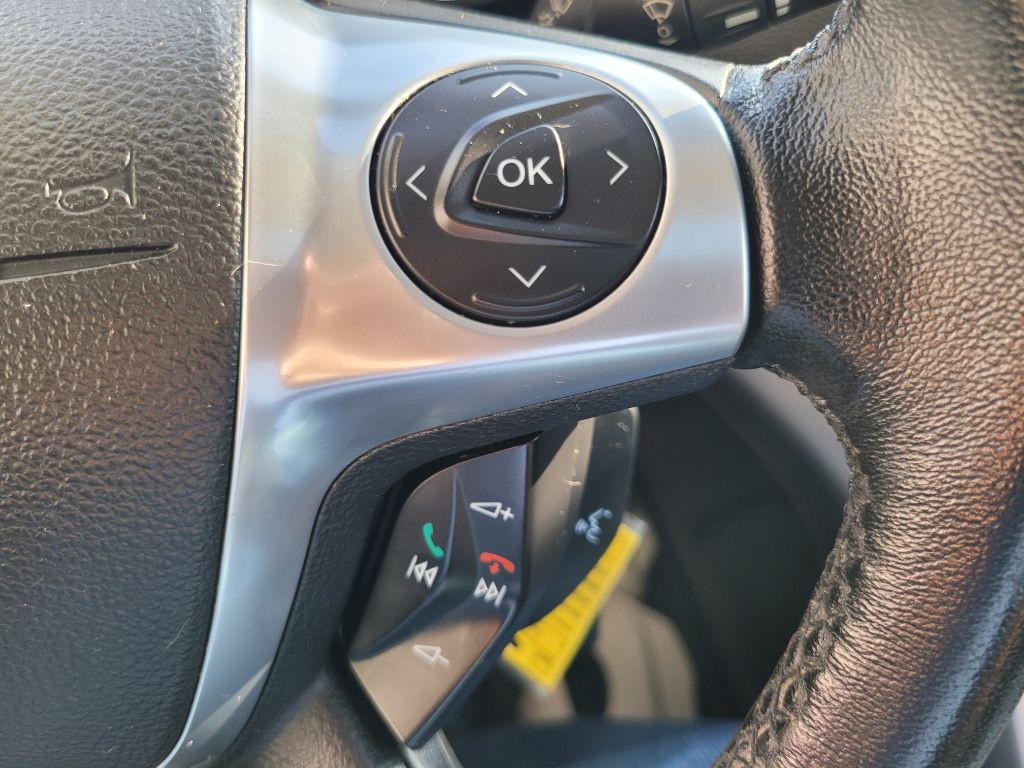 2013 Ford C-Max Image 21