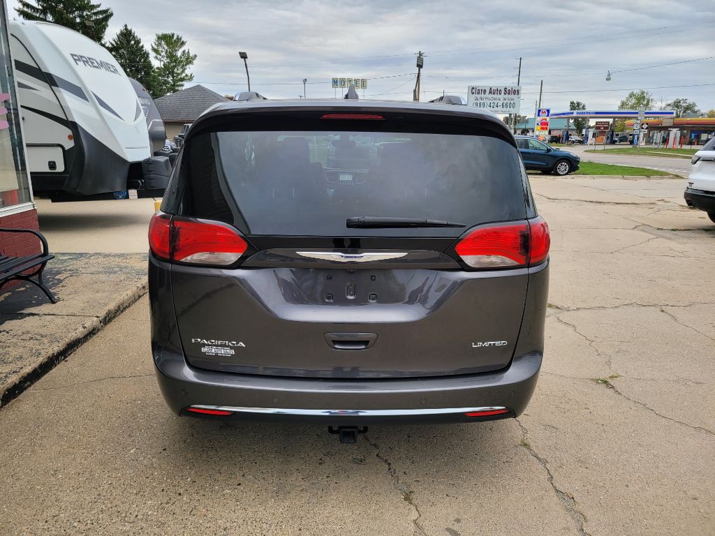 2019 Chrysler Pacifica Image 6