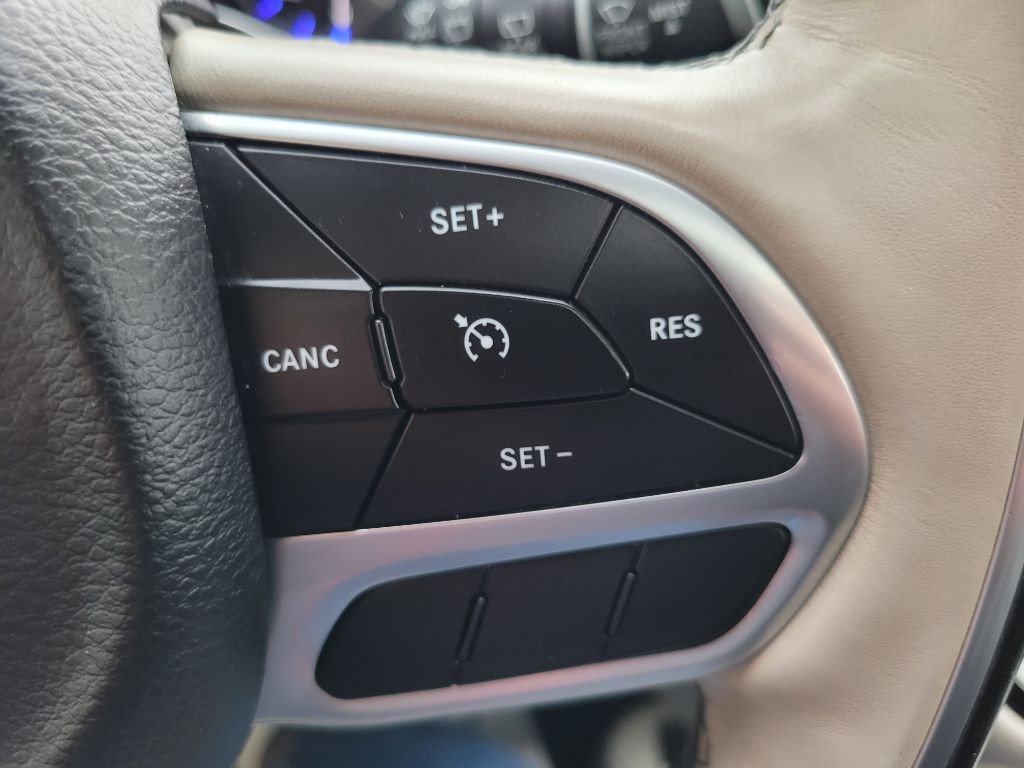 2019 Chrysler Pacifica Image 30