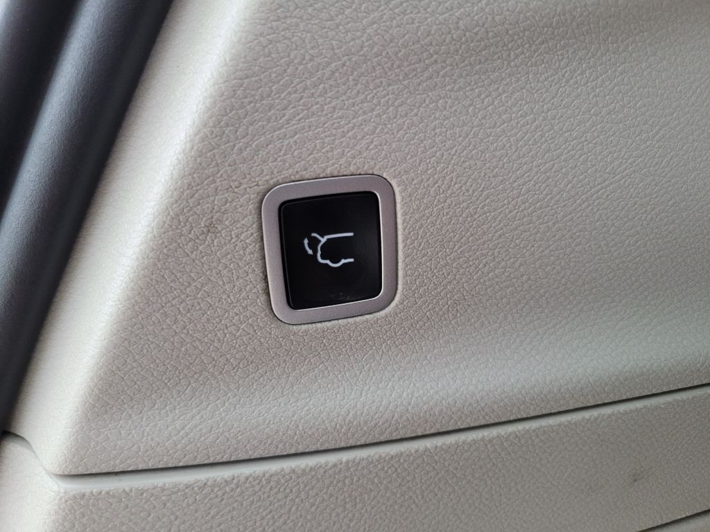2019 Chrysler Pacifica Image 64