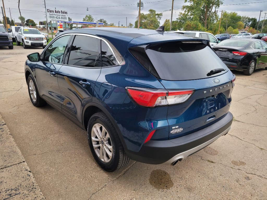 2020 Ford Escape Image 9