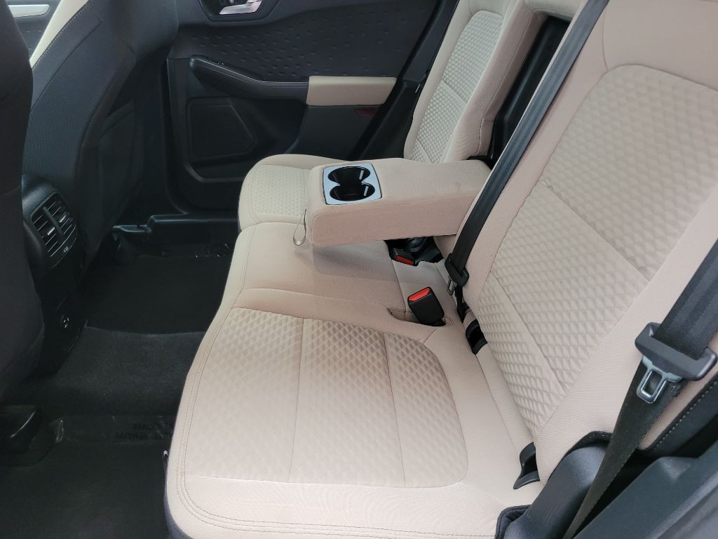 2020 Ford Escape Image 43
