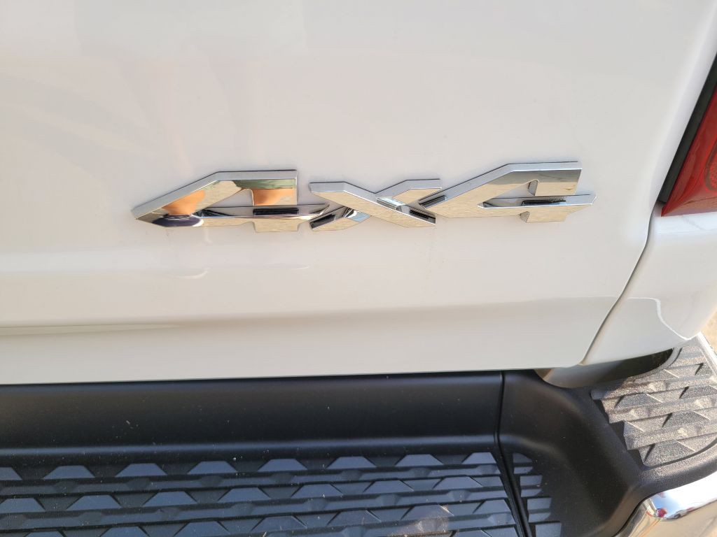 2020 RAM 1500 Image 9