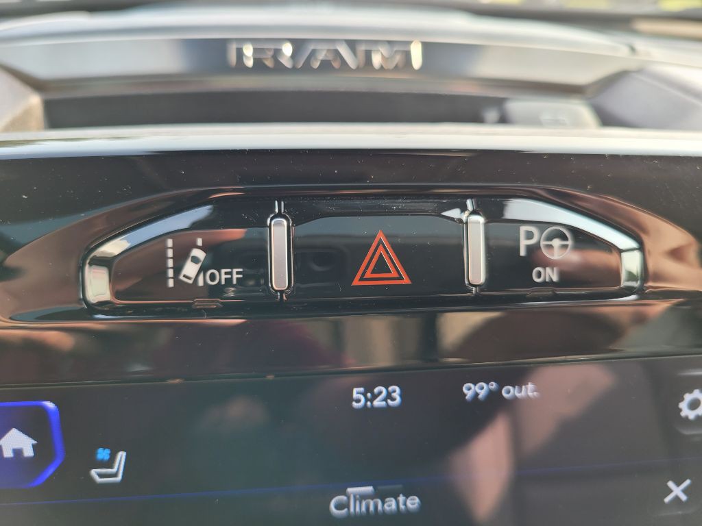 2020 RAM 1500 Image 43