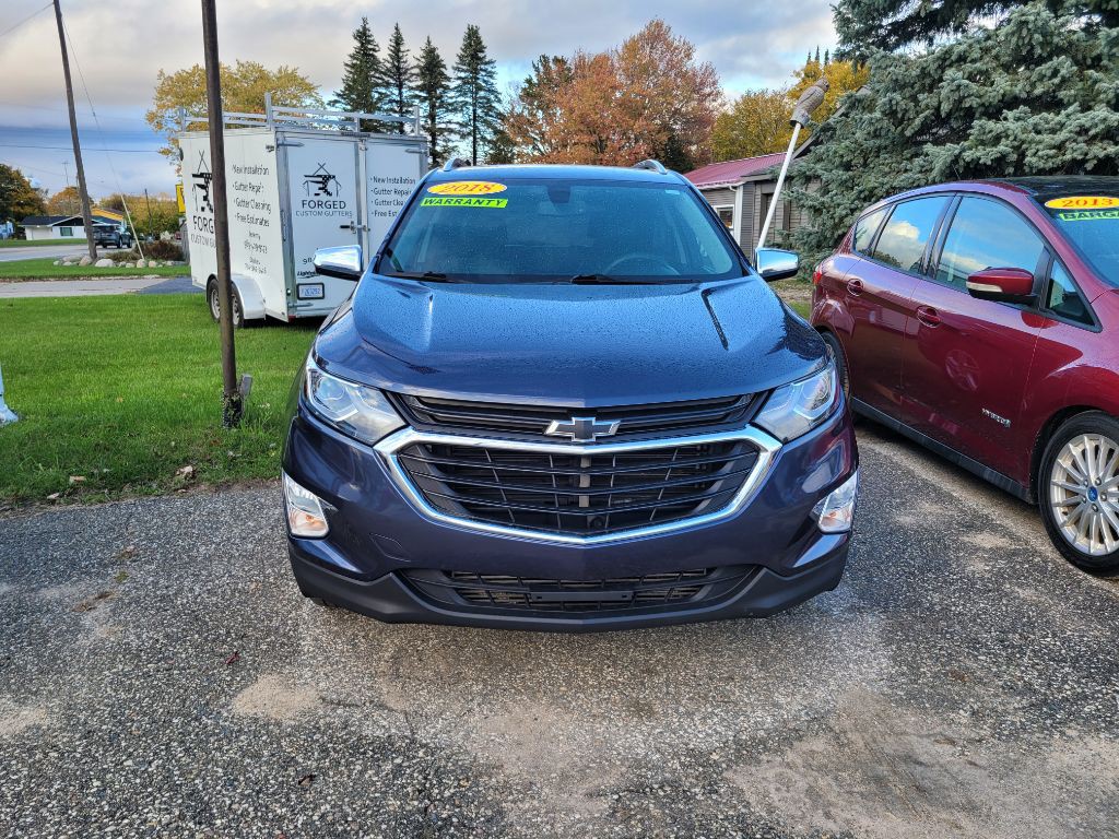 2018 Chevrolet Equinox Image 2