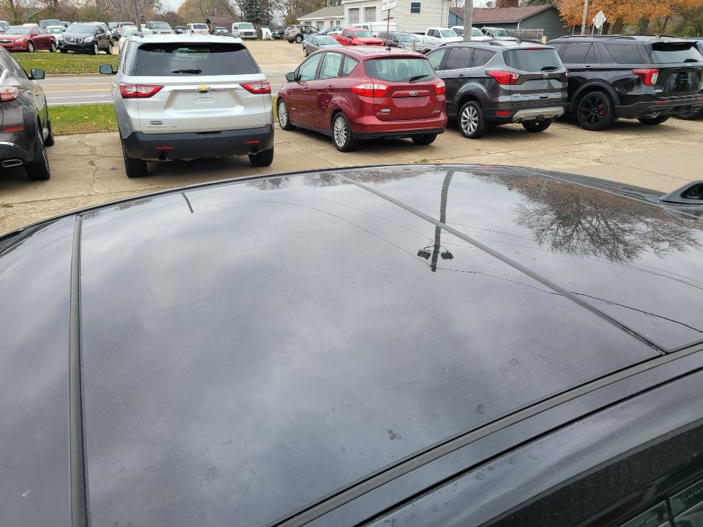 2018 Toyota Camry Image 16