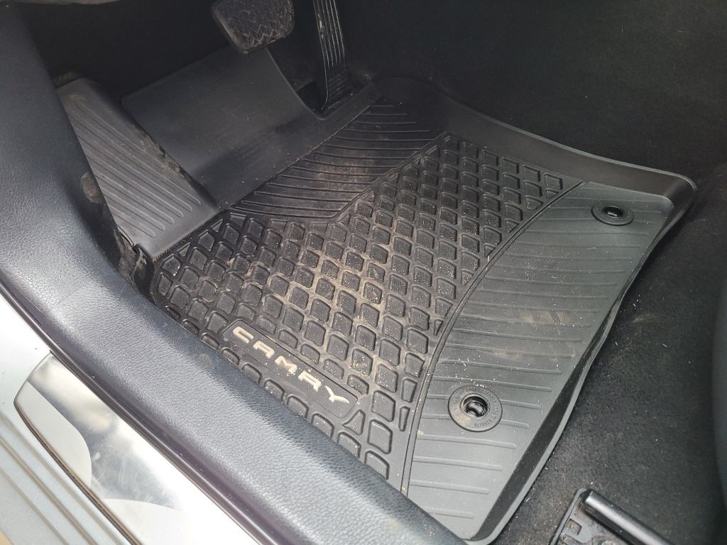 2018 Toyota Camry Image 24