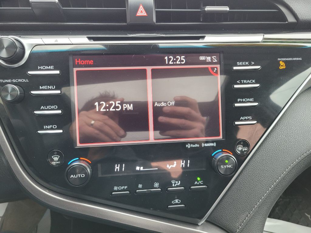 2018 Toyota Camry Image 31