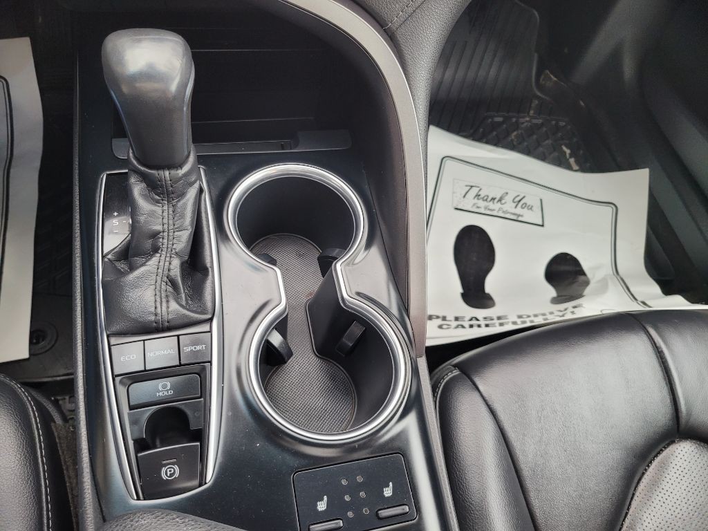 2018 Toyota Camry Image 34