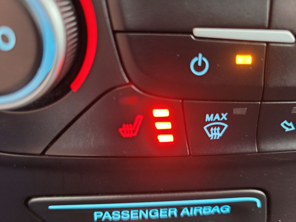 2019 Ford Escape Image 33