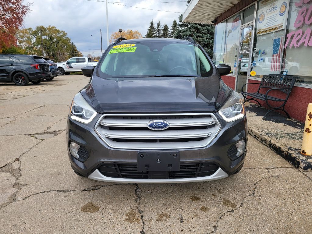 2019 Ford Escape Image 2