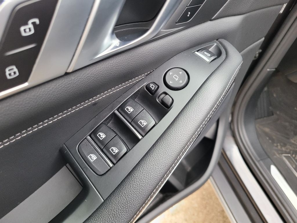 2020 BMW X5 Image 18