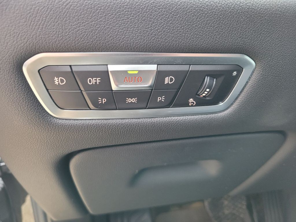 2020 BMW X5 Image 23