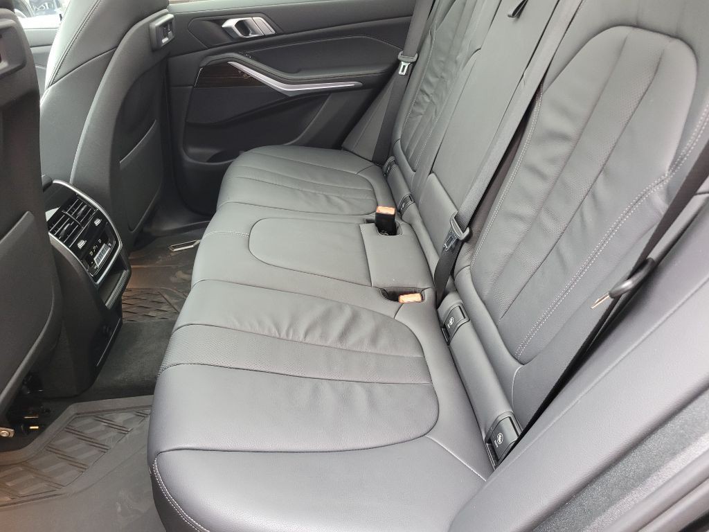 2020 BMW X5 Image 48