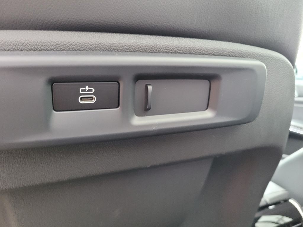 2020 BMW X5 Image 52