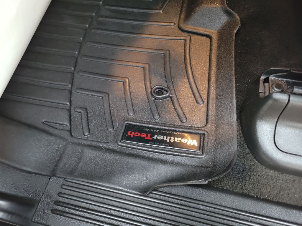 2008 HUMMER H2 Image 21