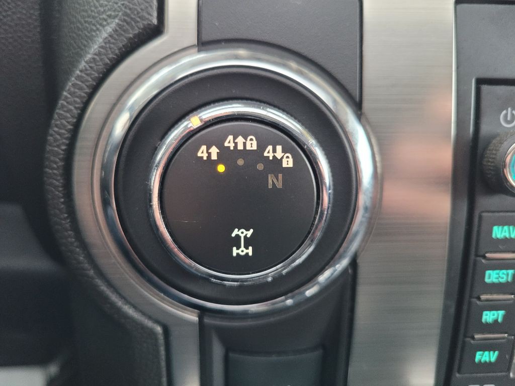 2008 HUMMER H2 Image 25