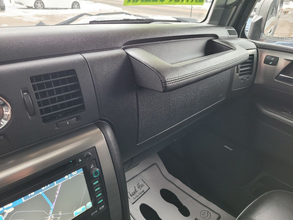 2008 HUMMER H2 Image 34