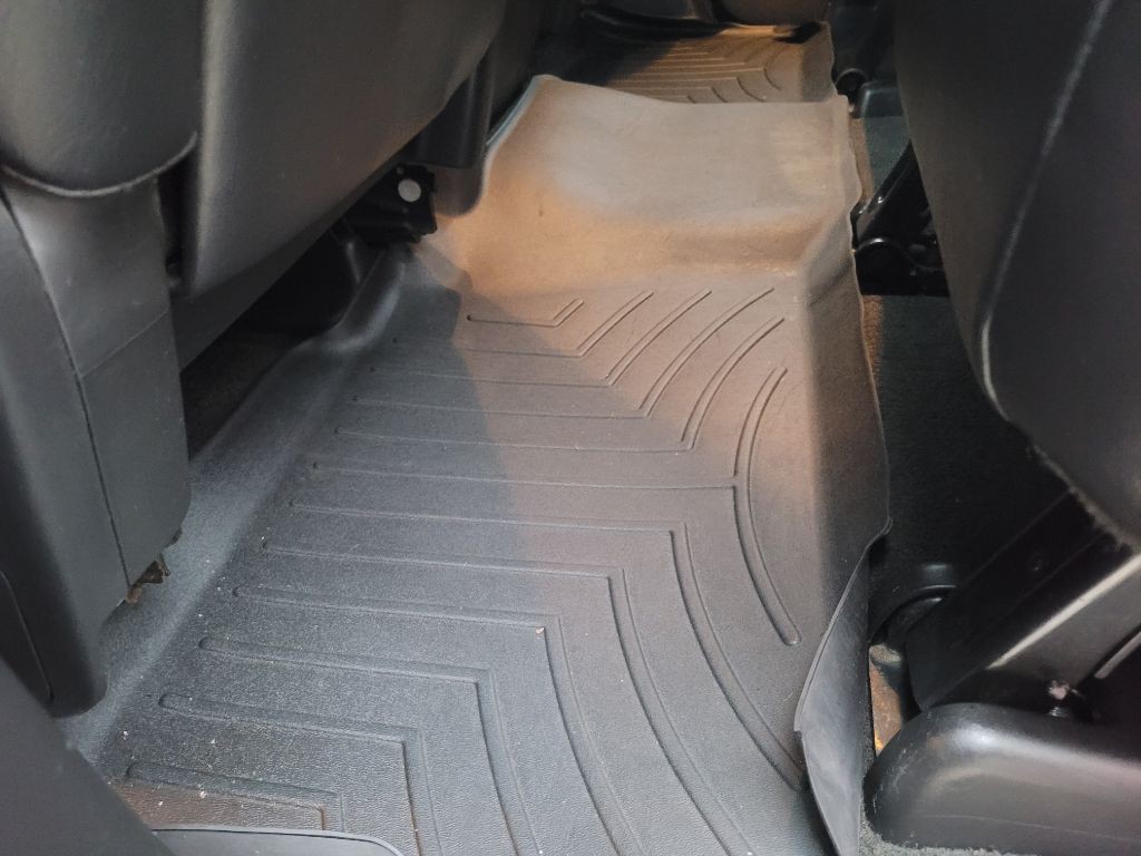 2008 HUMMER H2 Image 35