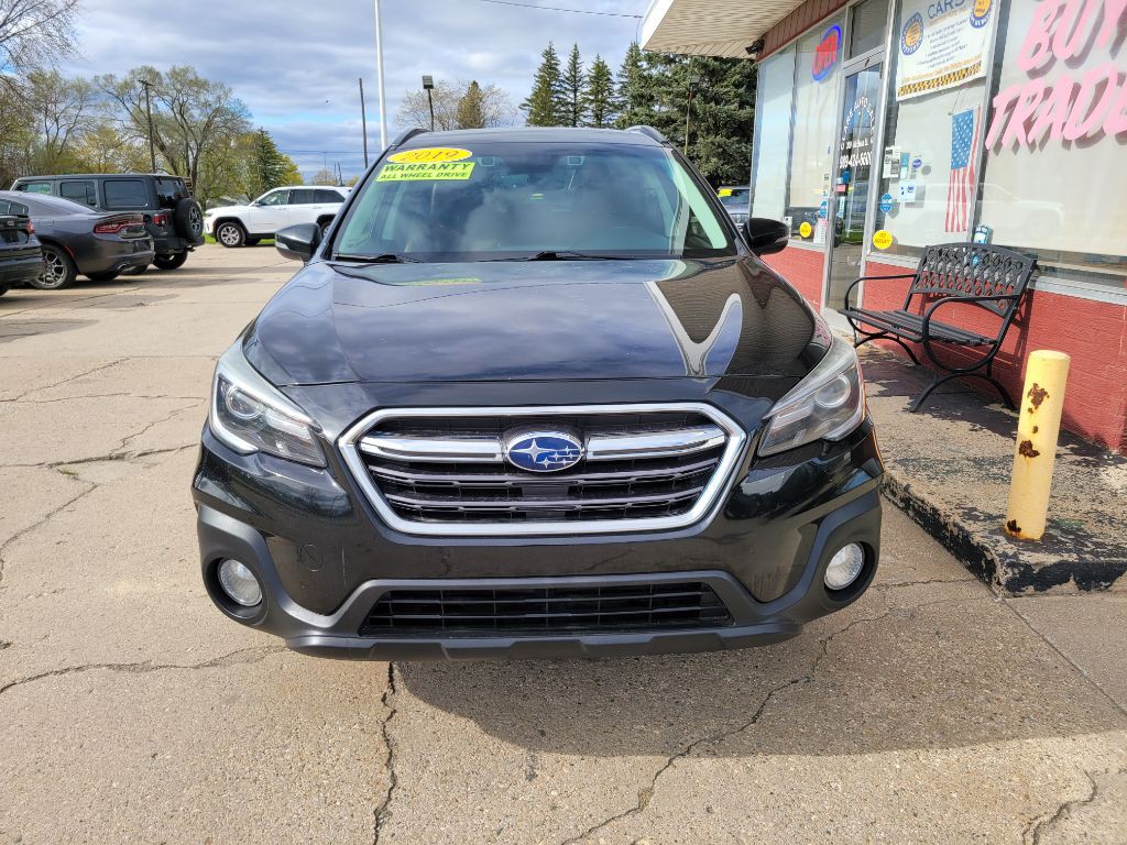 2019 Subaru Outback Image 2