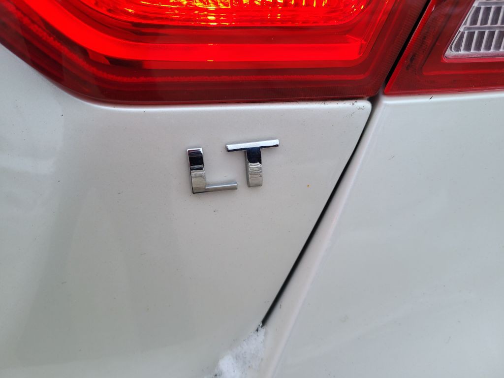 2014 Chevrolet Impala Image 9