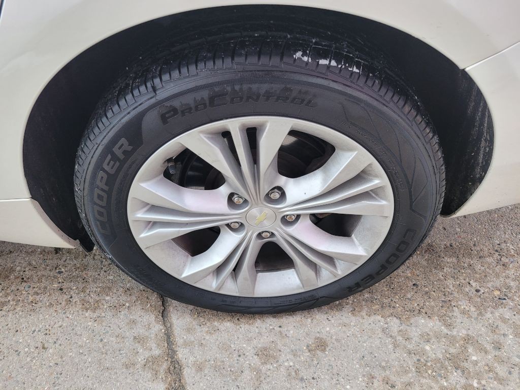 2014 Chevrolet Impala Image 10