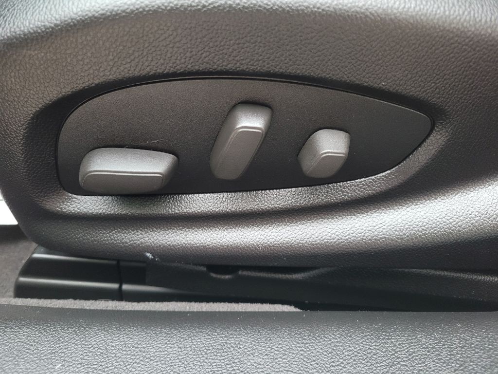 2014 Chevrolet Impala Image 19