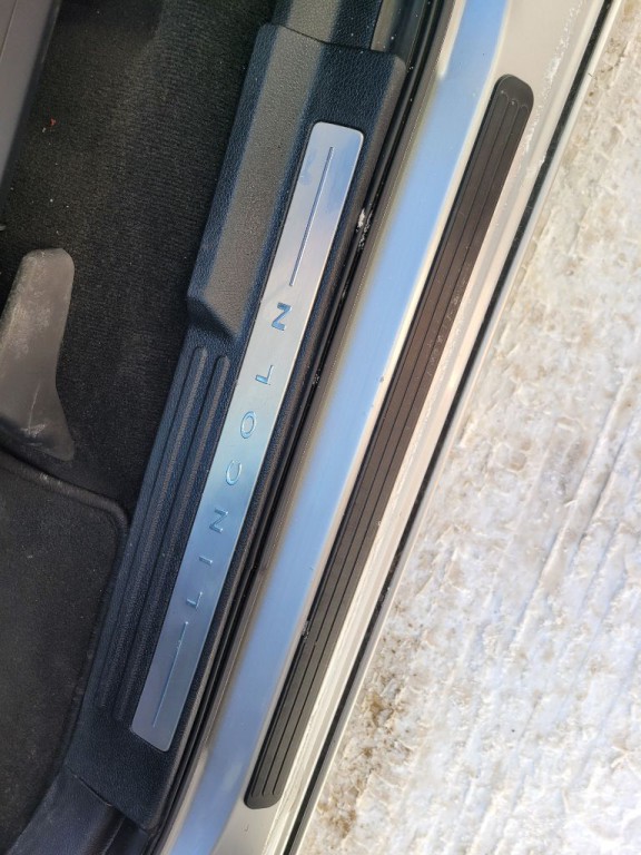 2017 Lincoln Navigator Image 18