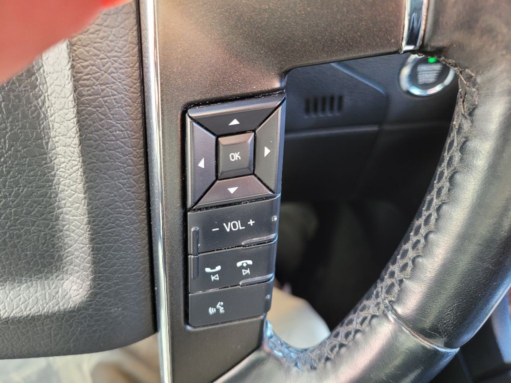 2017 Lincoln Navigator Image 26