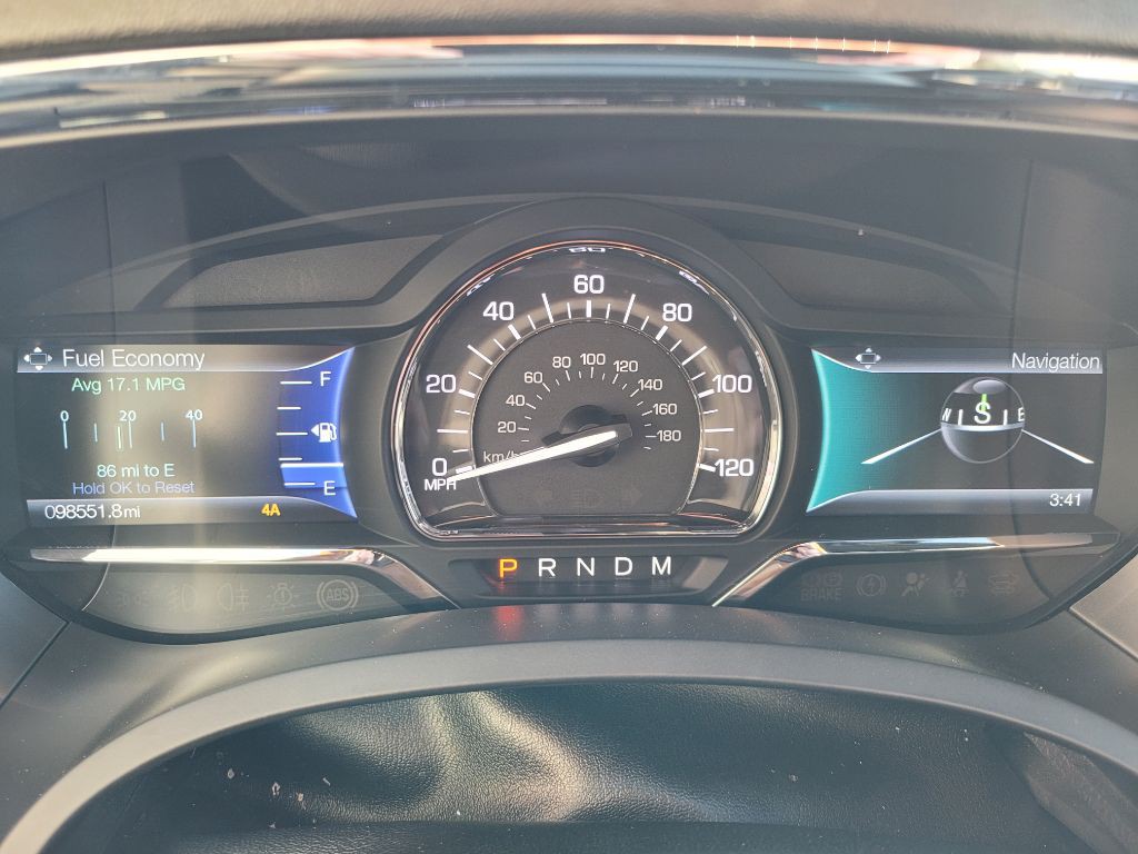 2017 Lincoln Navigator Image 27