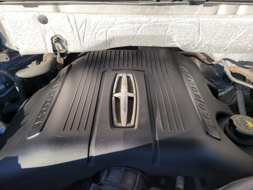 2017 Lincoln Navigator Image 60