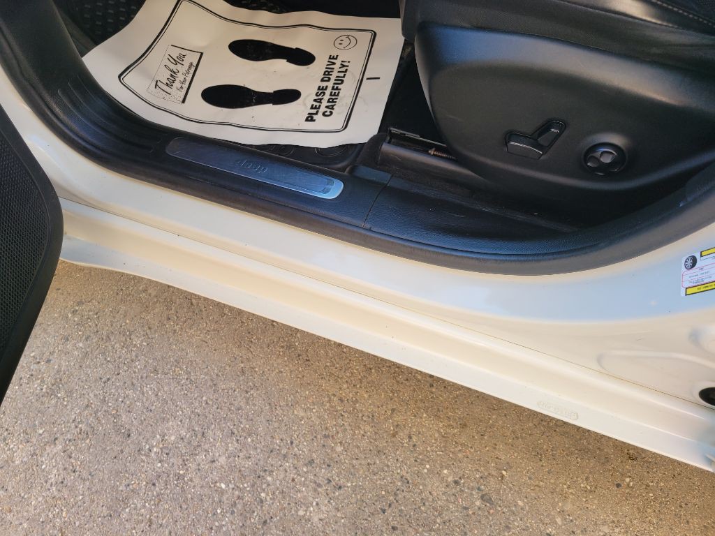 2019 Jeep Cherokee Image 13