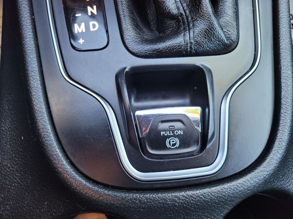 2019 Jeep Cherokee Image 33