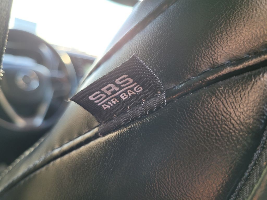 2019 Jeep Cherokee Image 42