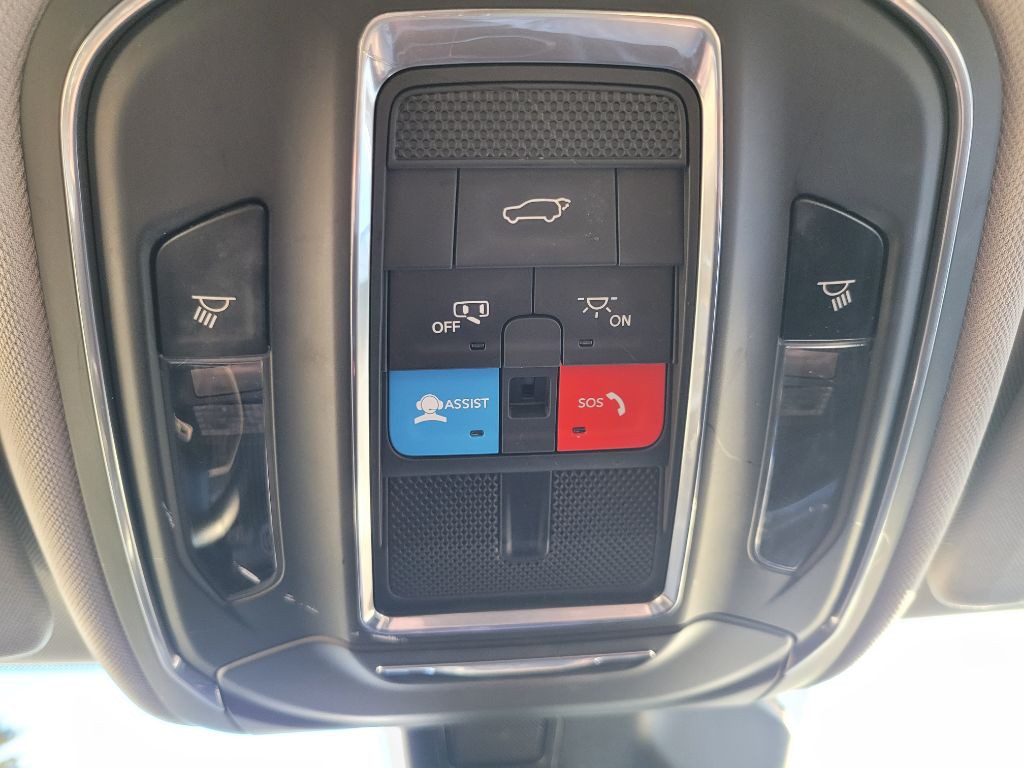 2021 Jeep Grand Cherokee Image 37