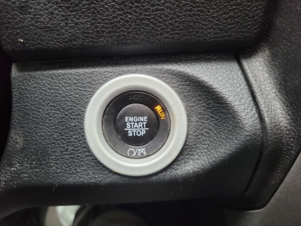 2017 RAM 1500 Image 30