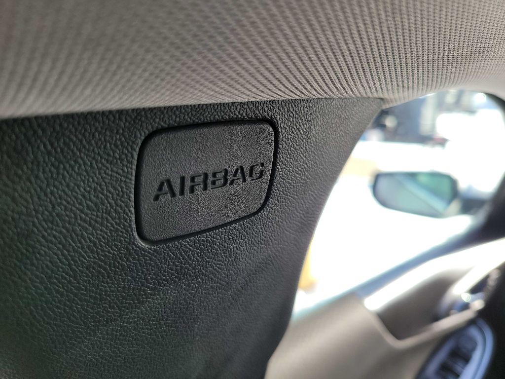 2018 Chevrolet Malibu Image 37