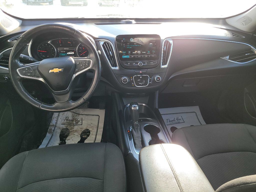 2018 Chevrolet Malibu Image 41