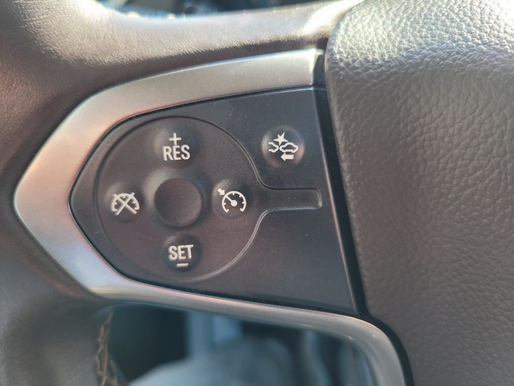 2015 Chevrolet Tahoe Image 25