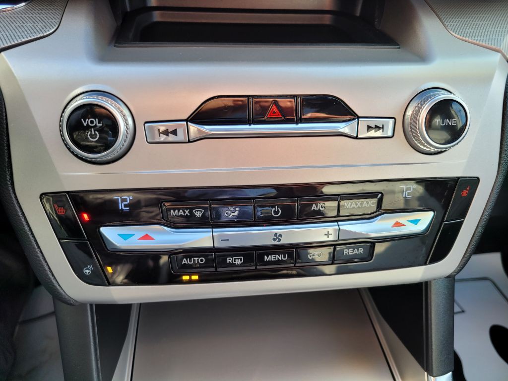 2021 Ford Explorer Image 31