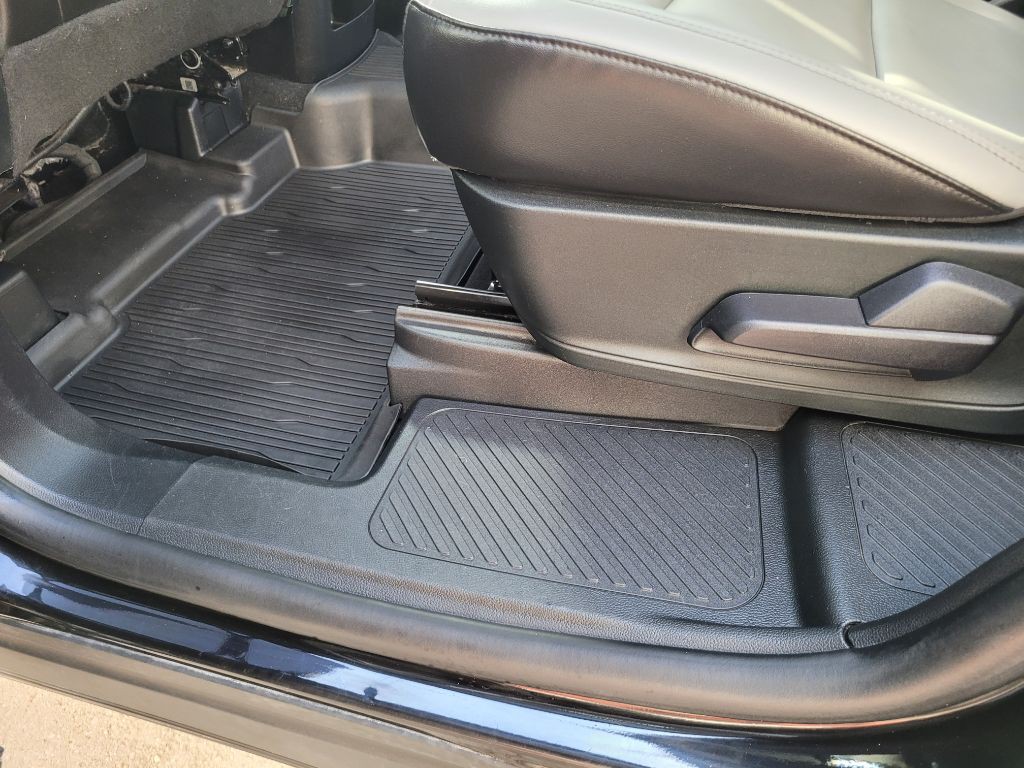 2021 Ford Explorer Image 44