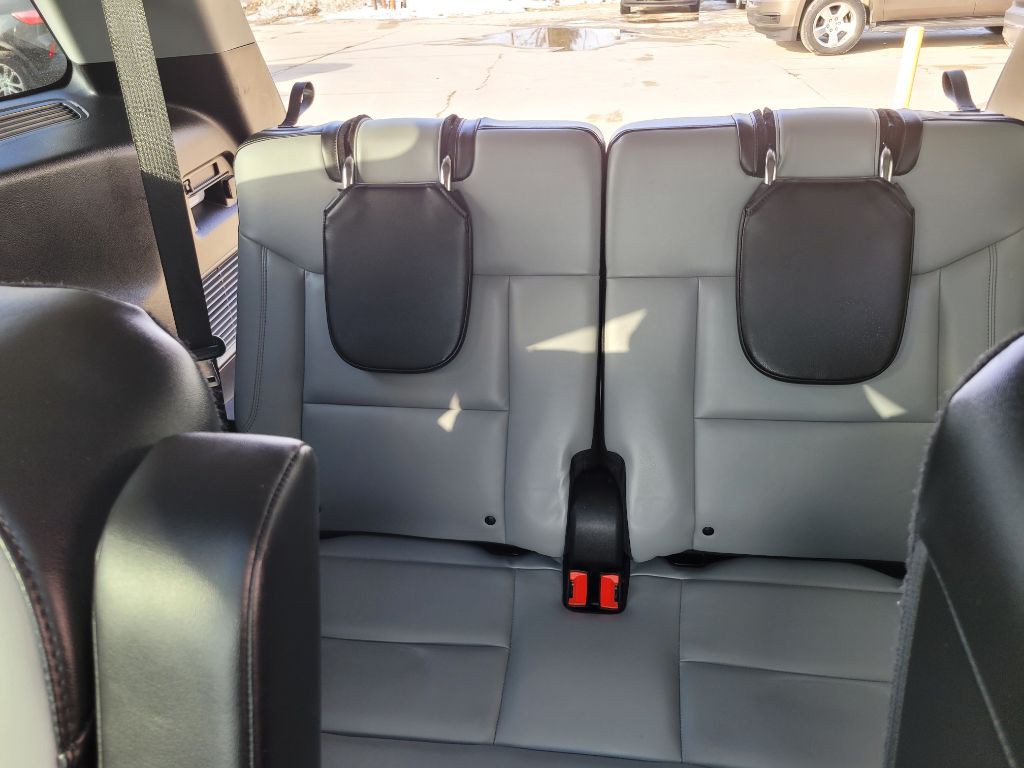 2021 Ford Explorer Image 53