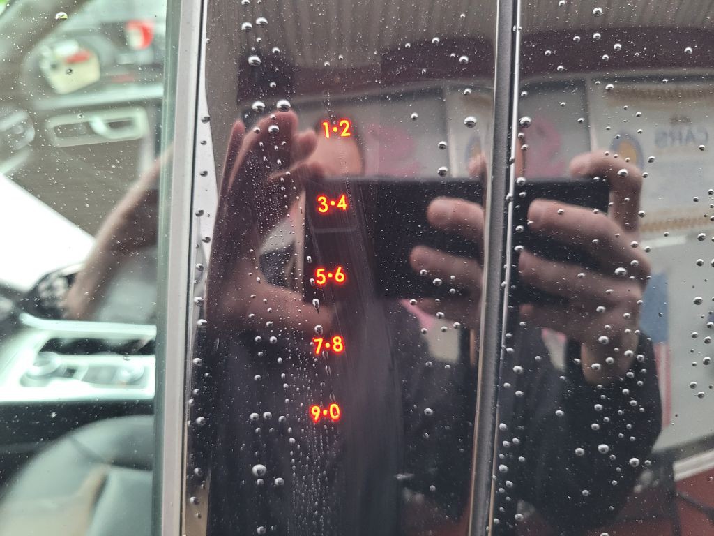 2020 Ford Explorer Image 18