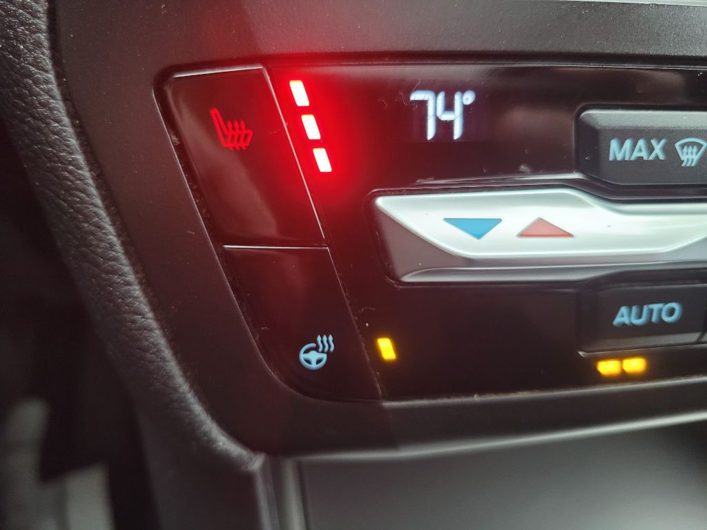 2020 Ford Explorer Image 36