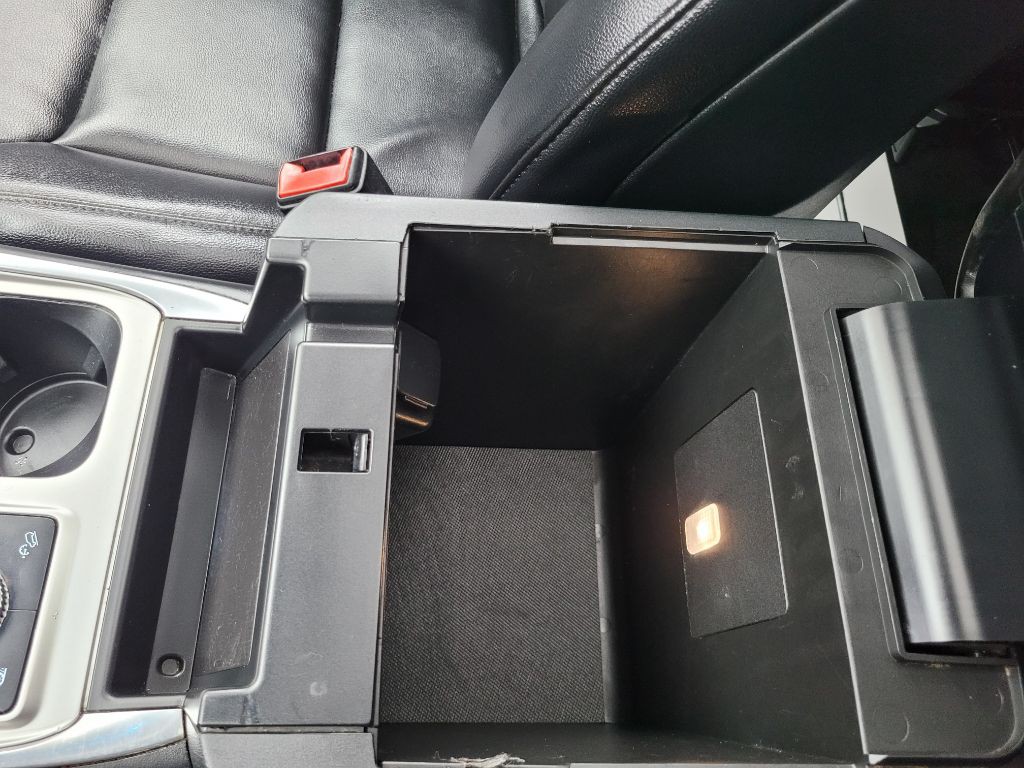 2020 Ford Explorer Image 41