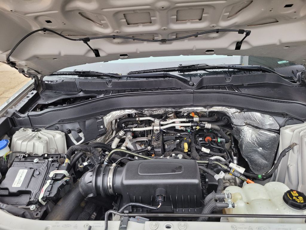 2020 Ford Explorer Image 58