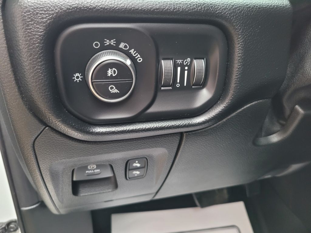 2019 RAM 1500 Image 28